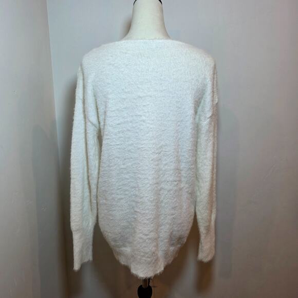 CZ Collection by Cezele Womens Fuzzy Sweater Size S White Lace Oversized Cottage - Picture 4 of 6